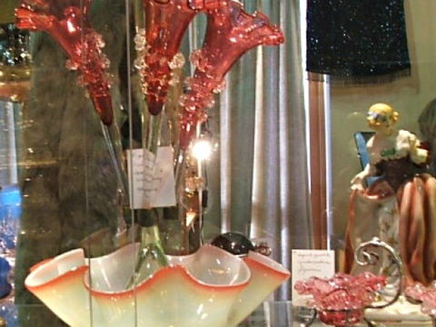 Robertson Antiques And Collectables Fair - New South Wales Tourism  0