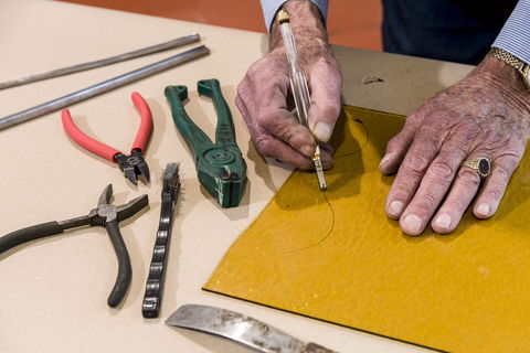 Stained Glass Leadlighting Workshop - New South Wales Tourism  1