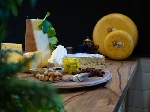 Taste Yarra Valley - Tasting Flights: Wine And Cheese - New South Wales Tourism  1