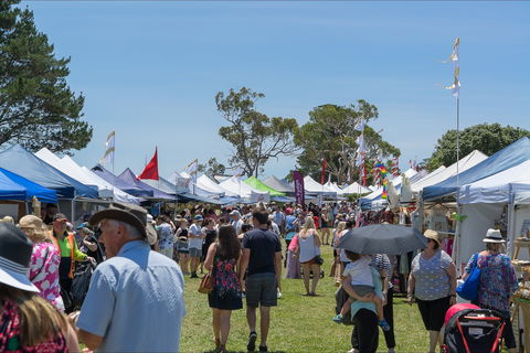 The Christmas Fair Mount Penang Gardens Kariong - New South Wales Tourism  2