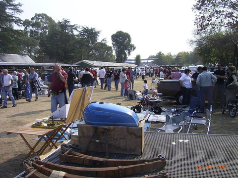 Wangaratta Swap Meet And Collectables Market - New South Wales Tourism  0