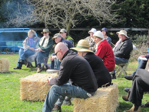 All Season Cold Climate Organic Vegetable Growing - New South Wales Tourism  0