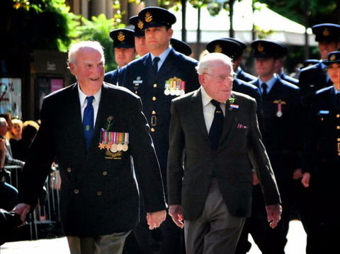 ANZAC Day March - New South Wales Tourism  0