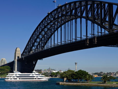 Christmas Day Lunch Cruises - New South Wales Tourism  2