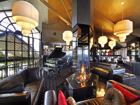 Christmas Celebration At Echoes Boutique Hotel - New South Wales Tourism  1