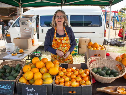 Coburg Farmers' Market - New South Wales Tourism  2