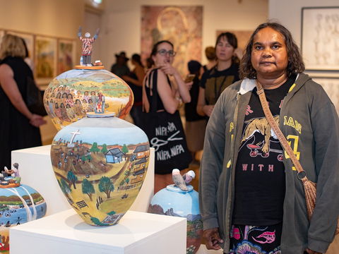 Desert Mob - New South Wales Tourism  1