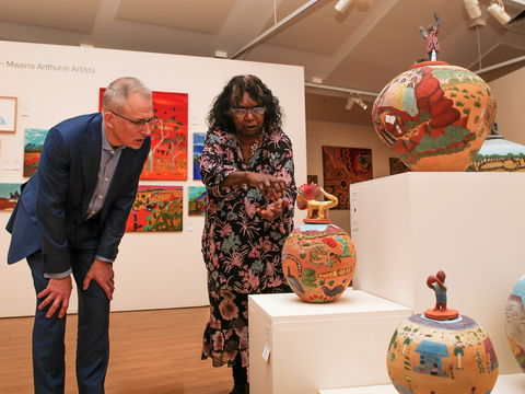 Desert Mob - New South Wales Tourism  2