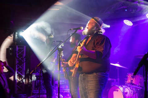 Hats Off To Country Music Festival - New South Wales Tourism  1