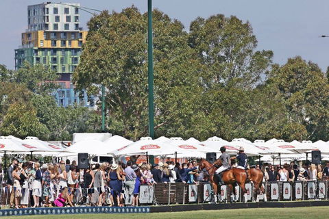 Land Rover Polo In The City - New South Wales Tourism  0