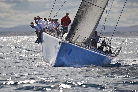 Sail Port Stephens - New South Wales Tourism  0