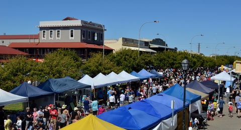 Semaphore Street Fair - New South Wales Tourism  0
