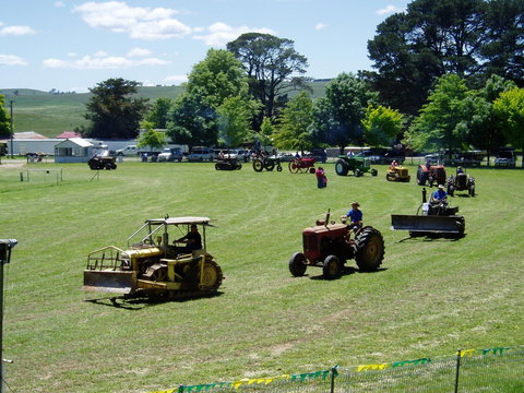 Southern Tablelands Vintage Farm Field Days - New South Wales Tourism  2