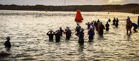 Sparke Helmore Newcastle City Triathlon - New South Wales Tourism  1