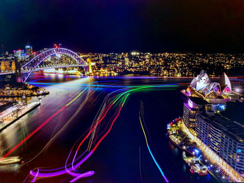 Vivid Sydney Dinner Cruise - New South Wales Tourism  1