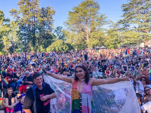 Wagga Wagga Mardi Gras Festival - New South Wales Tourism  1