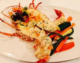 Basils Seafood Restaurant - New South Wales Tourism  3