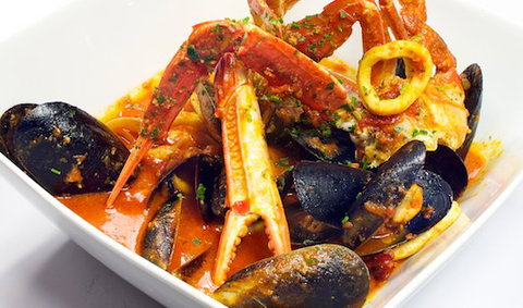 At Fernando's - New South Wales Tourism  1