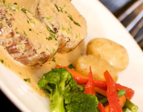 Pinocchios Restaurant - New South Wales Tourism  1