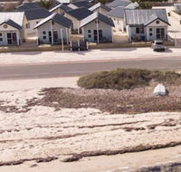 Oceanside Village - New South Wales Tourism 