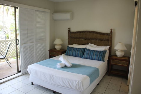Beachfront Terraces - New South Wales Tourism  3