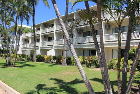 Beachfront Terraces - New South Wales Tourism  0
