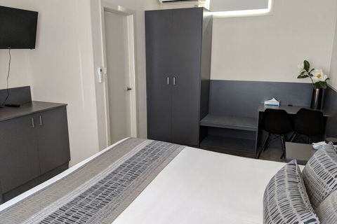 Dawson Motor Inn - New South Wales Tourism  5