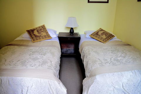 Knightsbridge Apartments - New South Wales Tourism  7