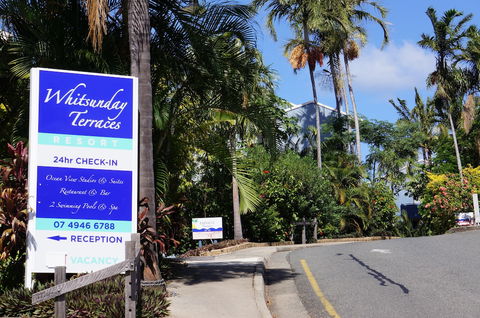 Whitsunday Terraces Hotel Airlie Beach - New South Wales Tourism  0