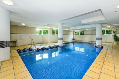 Crest Apartments - New South Wales Tourism  5