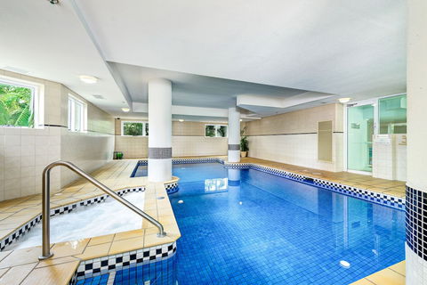 Crest Apartments - New South Wales Tourism  6