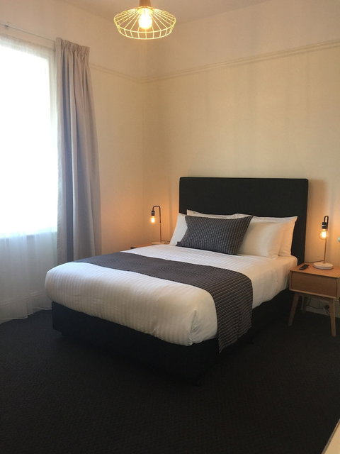 Grosvenor Court Apartments Hobart - New South Wales Tourism  6