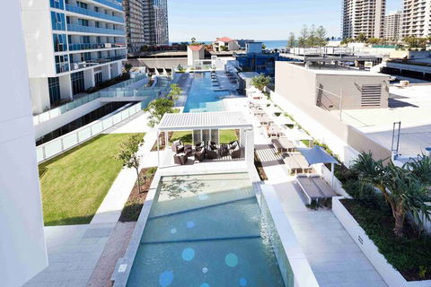 Hilton Surfers Paradise Hotel And Residences - New South Wales Tourism  2