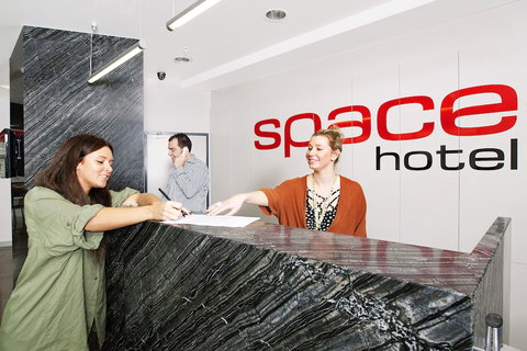 Space Hotel - Hostel - New South Wales Tourism  2