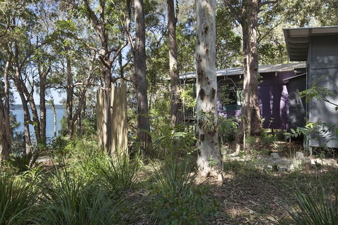 Eumarella Shores Noosa Lake Retreat - New South Wales Tourism  3