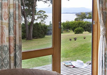 Bruny Island Escapes And Hotel Bruny - New South Wales Tourism  1
