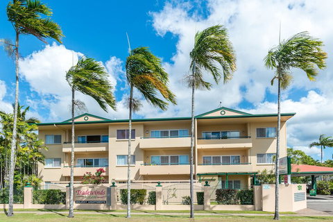 Tradewinds McLeod Holiday Apartments - New South Wales Tourism  2