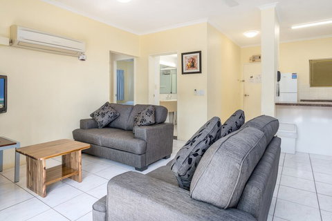 Tradewinds McLeod Holiday Apartments - New South Wales Tourism  6