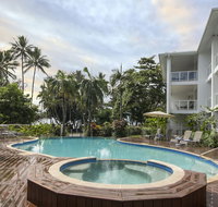 Beaches Port Douglas - New South Wales Tourism 