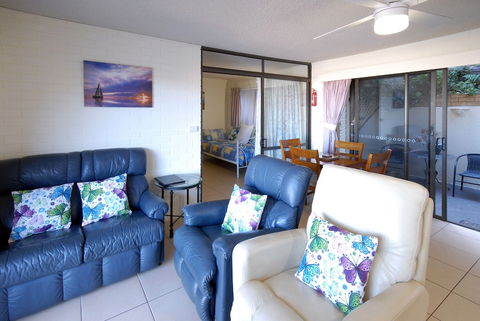Marcel Towers Holiday Apartments - New South Wales Tourism  4