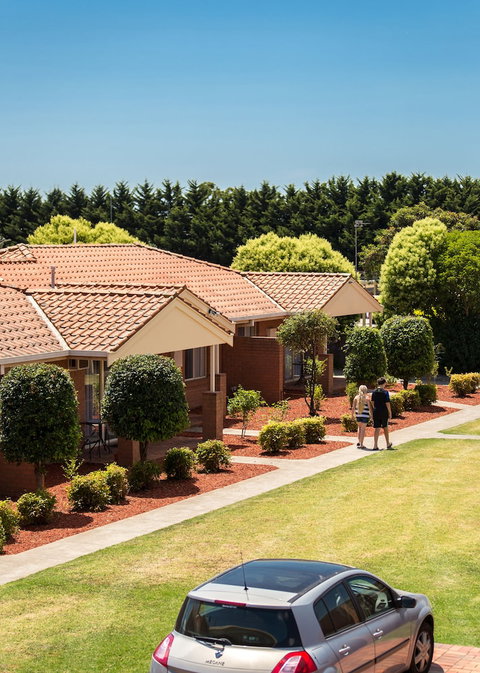 Comfort Inn & Suites King Avenue - New South Wales Tourism  1