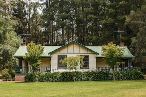 Federation Gardens & Possums Hideaway - New South Wales Tourism  0