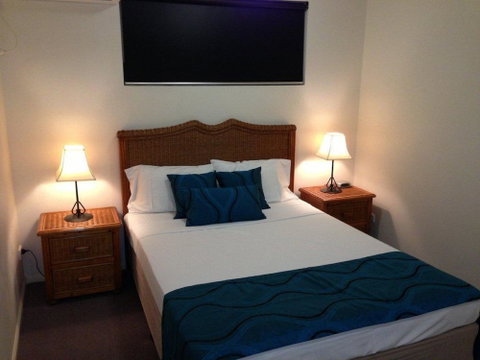Central Plaza Apartments - New South Wales Tourism  4