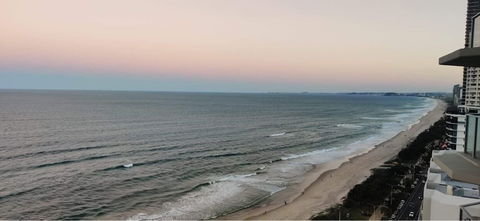 Hi Surf Beachfront Resort Apartments - New South Wales Tourism  1