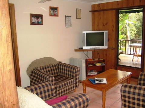 Atherton Blue Gum B&B - New South Wales Tourism  5