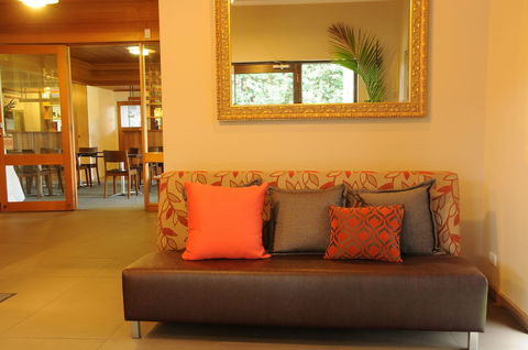 Best Western Geelong Motor Inn & Serviced Apartments - New South Wales Tourism  1