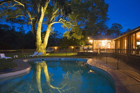 Wilpena Pound Resort - New South Wales Tourism  7