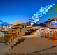 SureStay Hotel by Best Western Blue Diamond Motor Inn - New South Wales Tourism 
