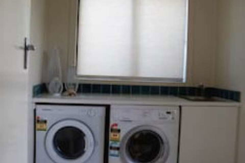 Mi Casa Holiday House - New South Wales Tourism  3