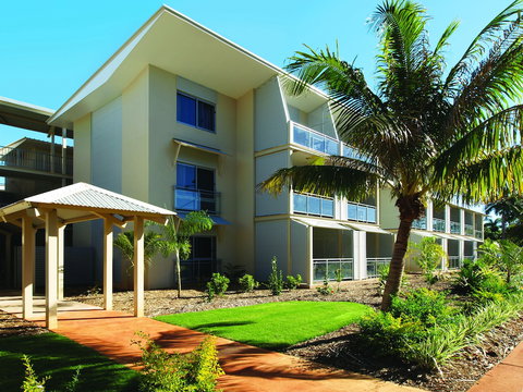 Oaks Broome Hotel - New South Wales Tourism  1